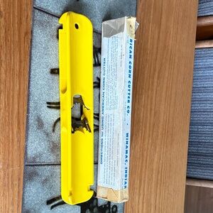 Vintage American  Yellow Corn Cutter